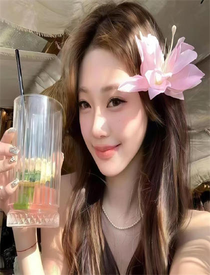 探索《王牌接盘侠》的奥秘：隐藏细节与深层意义